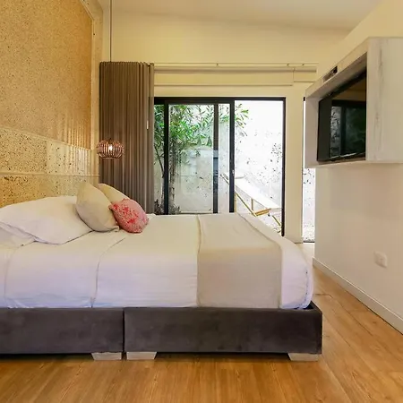 Amazing 1br Manga / Near To Getsemani 104